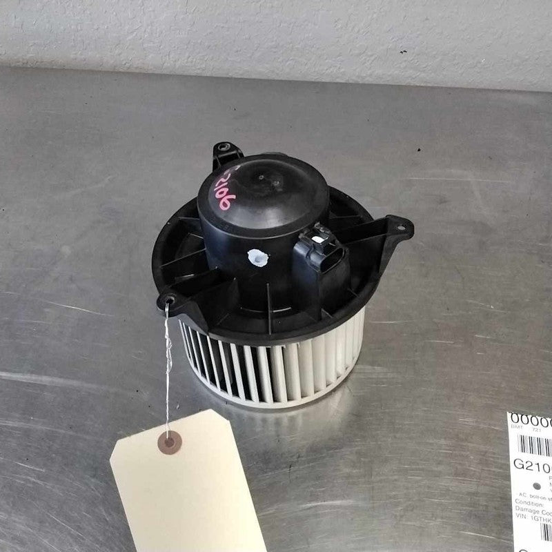 2003-2007 GMC Sierra 2500 Blower Motor OEM#88986838