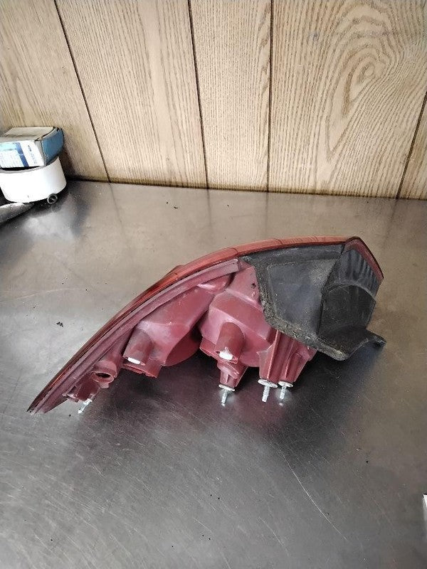 Tail Light Assembly HYUNDAI SANTA FE Right 07 08 09