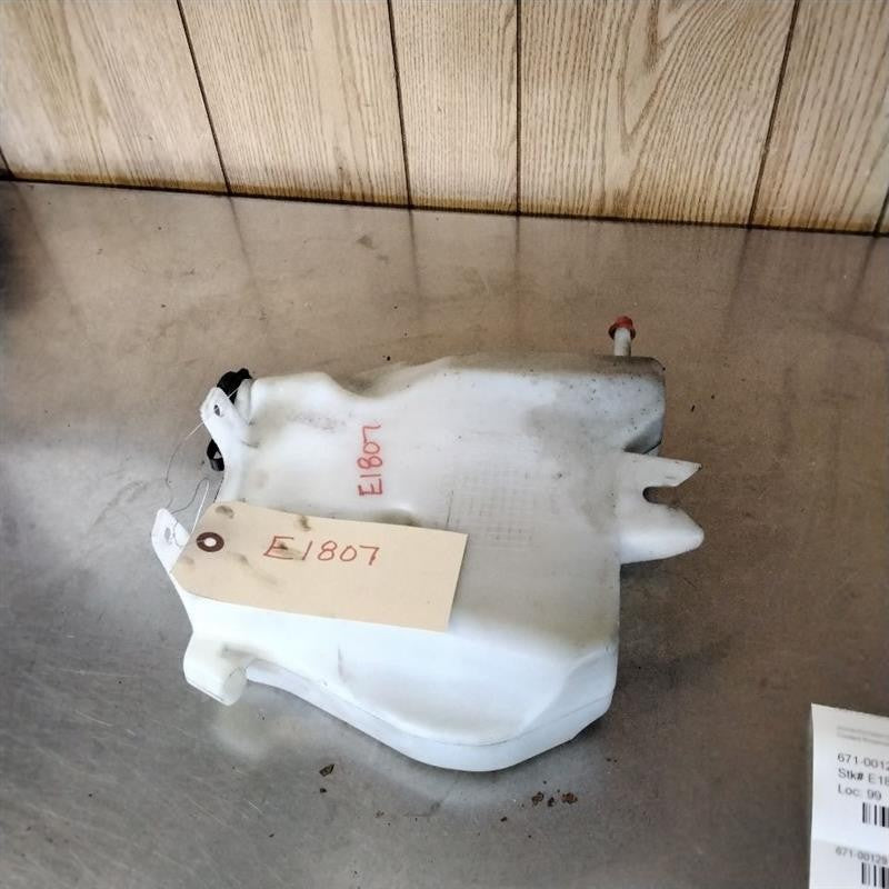 2006-2010 Coolant Recovery Bottle Chevrolet Impala