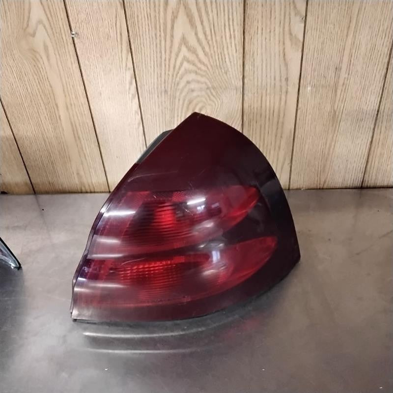 Tail Light Assembly PONTIAC GRAND PRIX Right 04 05 06 07 08