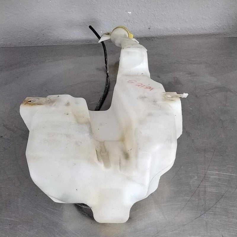 2005-2006 Jeep Grand Cherokee Washer Bottle OEM#5143580AA
