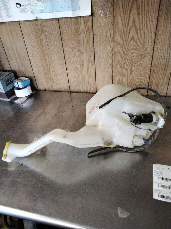 Washer Bottle DODGE CARAVAN 04 05 06 07