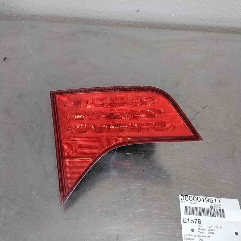 Tail Light Assembly HONDA CIVIC Left 06 07 08 09 10 11