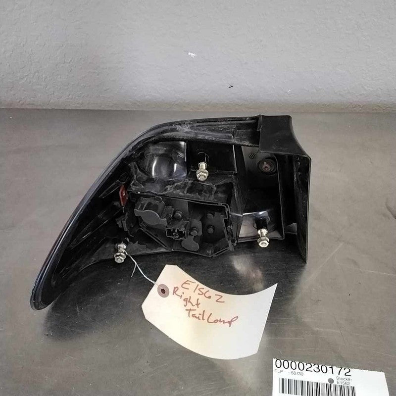 Tail Light Assembly SAAB 900 & TURBO Right 95 96 97 98