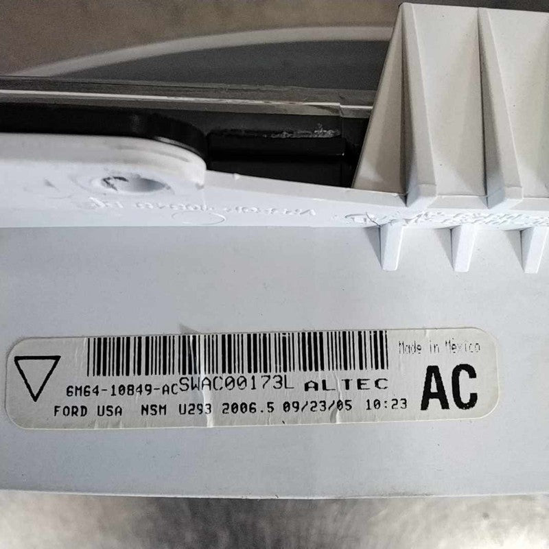 Speedometer FORD ESCAPE 06 07