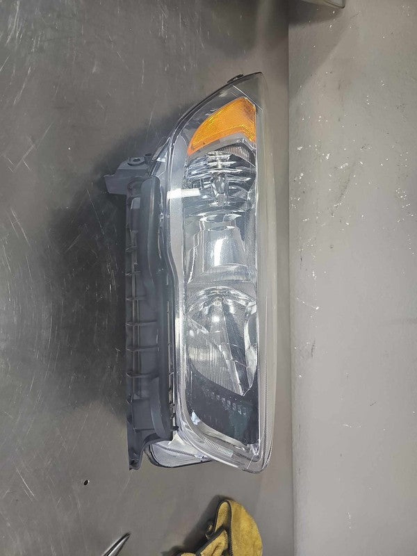 2017-2019 Ford Escape Right Headlamp Assembly OEM# GJ5Z13008S