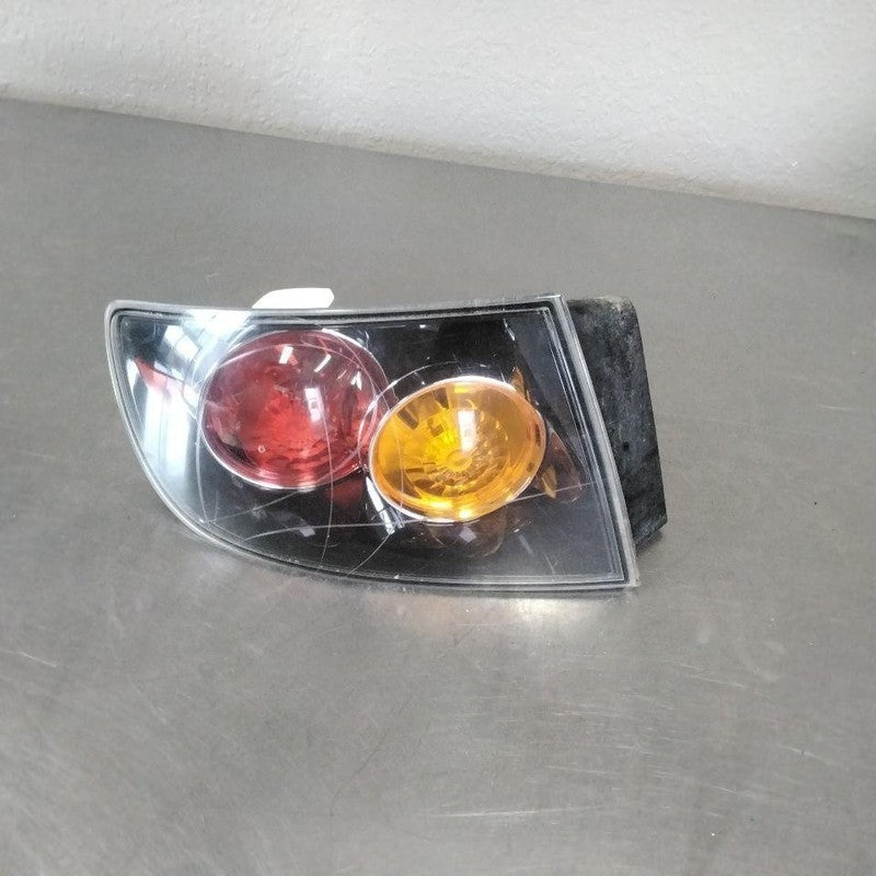 Tail Light Assembly MAZDA 3 Left 04 05 06