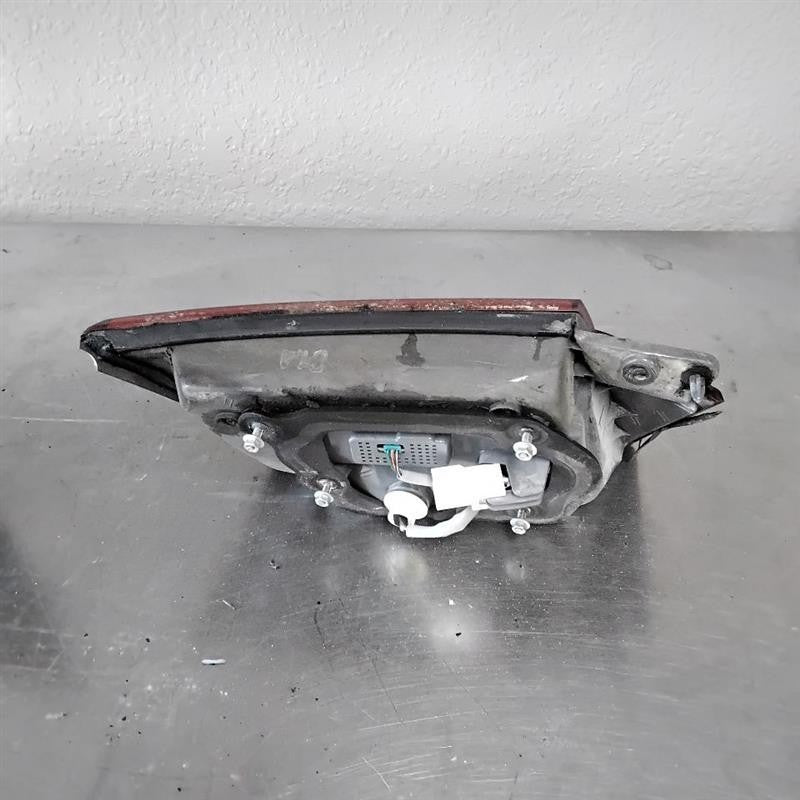 Tail Light Assembly HYUNDAI AZERA Right 06 07 08 09
