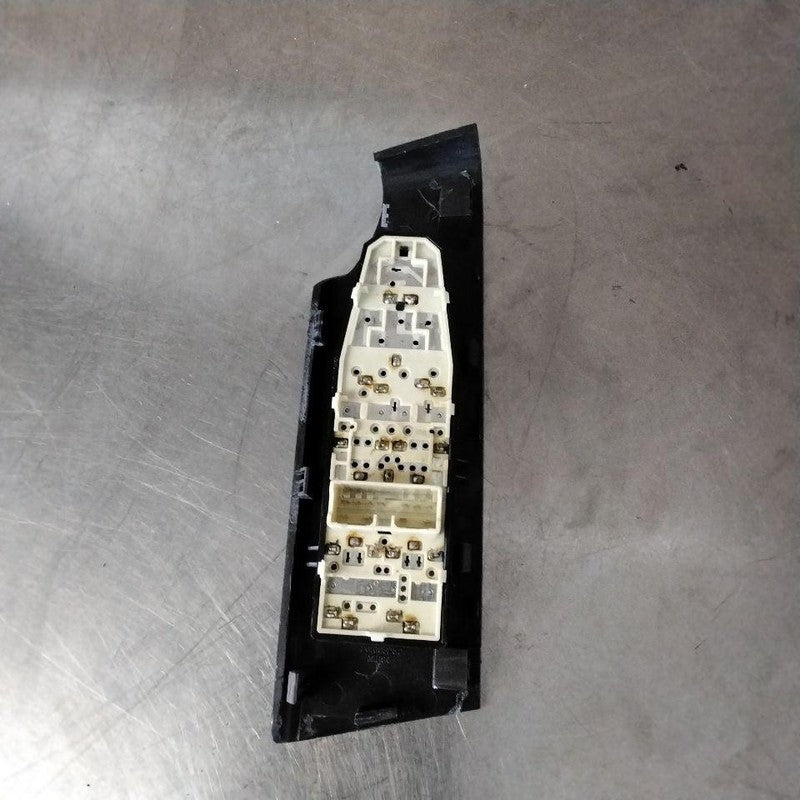 Door Switch Front CHEVY AVEO 06 07 08