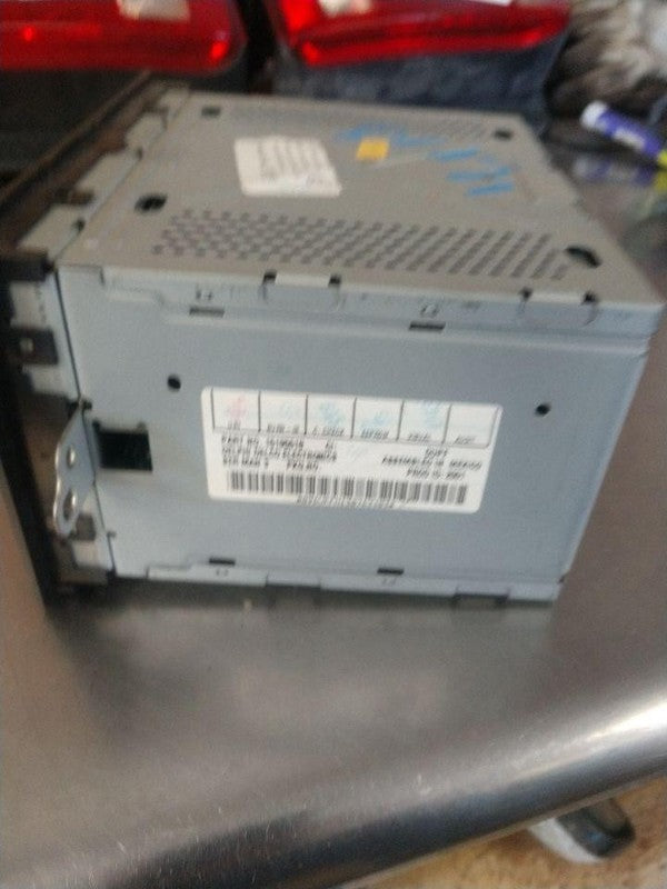 Audio & Visual Equip.(radio) GMC ENVOY XL 02 03