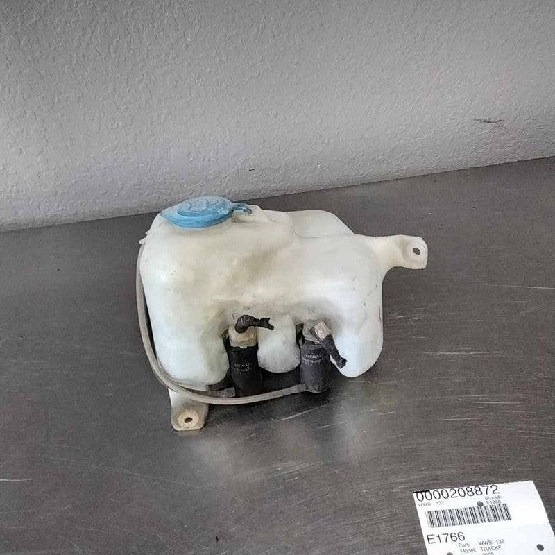 Washer Bottle CHEVY GEO TRACKER 99 00 01 02 03 04