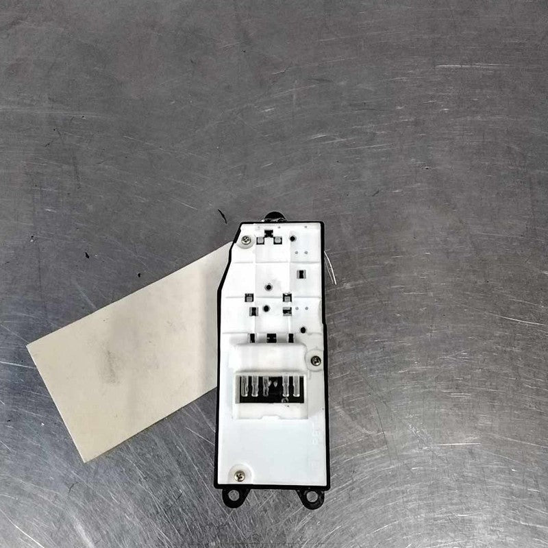 Door Switch Front TOYOTA SOLARA 99 00 01 02