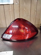 Tail Light Assembly FORD TAURUS Right 00 01 02 03