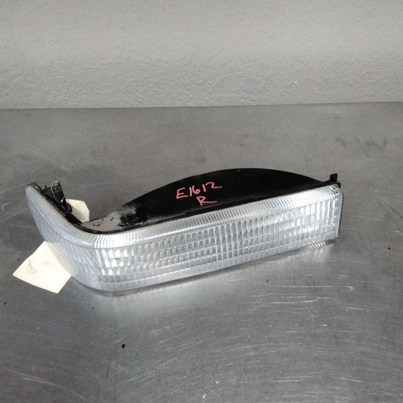 Fog/mark/park/turn Light/lamp JEEP GRAND CHEROKEE Right 93 94 95 96