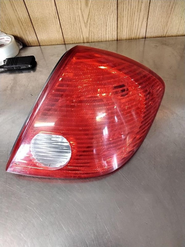 Tail Light Assembly PONTIAC G6 Right 05 06 07 08 09 10