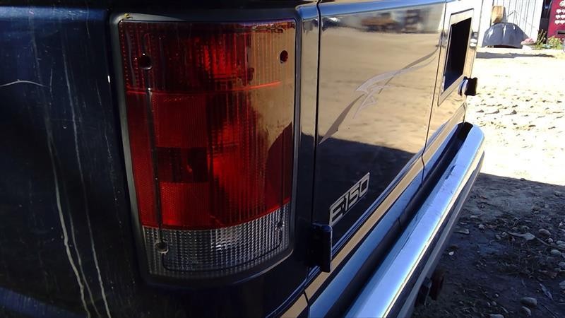 Tail Light Assembly FORD VAN E150 Left 92 93 94 95 96 97 98 99 00 01 0