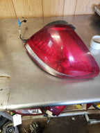 Tail Light Assembly FORD TAURUS Right 04 05 06 07
