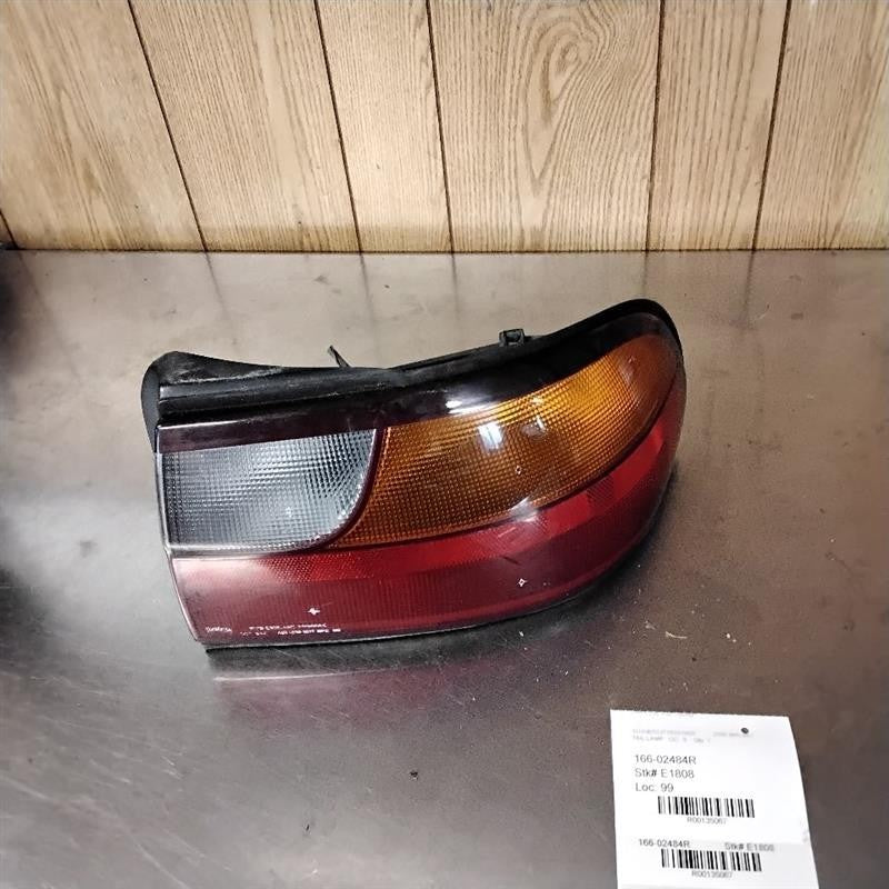 Tail Light Assembly CHEVY MALIBU Right 97 98 99 00 01 02 03 04 05