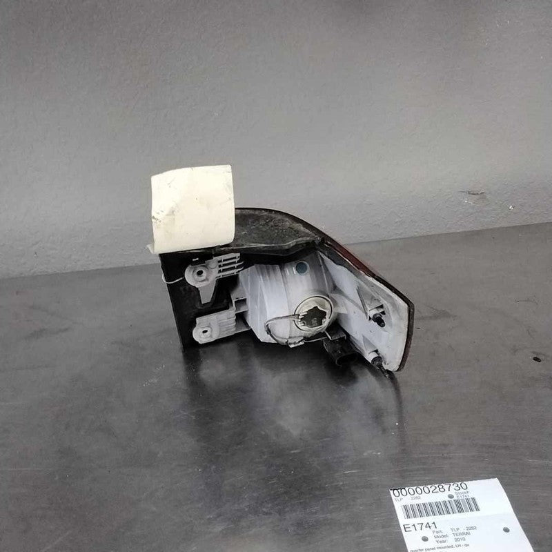 Tail Light Assembly GMC TERRAIN Left 10 11 12 13 14 15 16 17