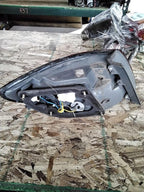 Tail Light Assembly HYUNDAI AZERA Right 06 07 08 09