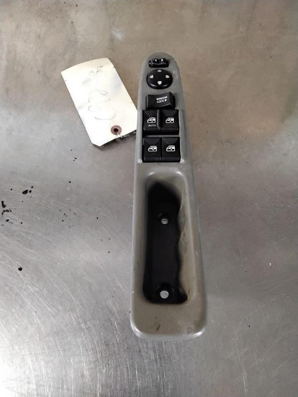 Door Switch Front CHEVY IMPALA 00 01 02 03 04 05