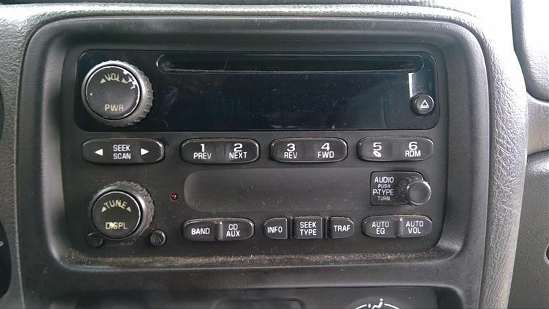 2003-2005 Chevrolet Trailblazer Radio #10357894 #638-1507 OPT UB0