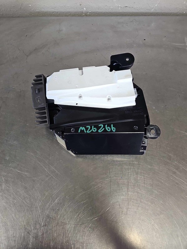 2015-2020 GMC Yukon XL 1500 Camera/projector OEM# 84979718