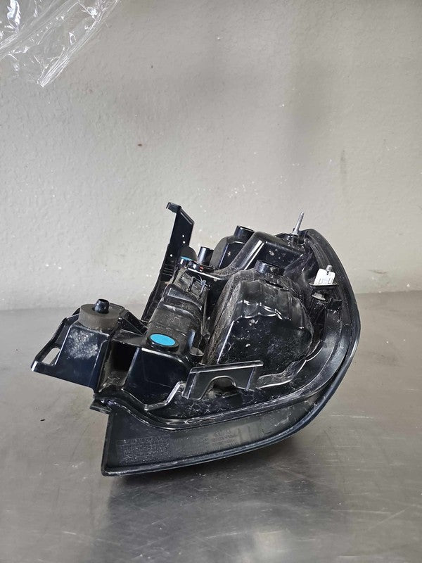 2021-2024 Chevrolet Tahoe Left Tail Light Assembly OEM # 84849416