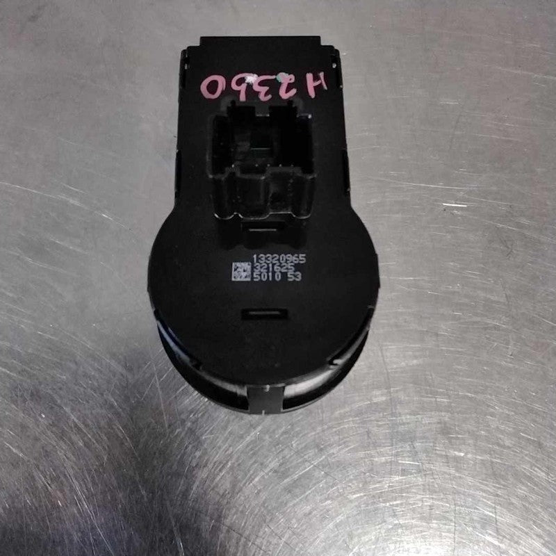 2012-2017 Headlight Switch (dash Mtd) Buick Verano