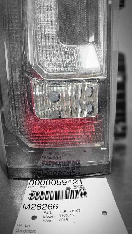 2015-2020 GMC Yukon Denali XL 1500 Left Tail Light Assembly OEM# 84536