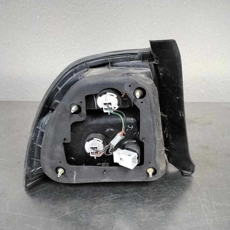 Tail Light Assembly HONDA ACCORD Right 96 97