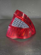 2010-2012 Ford Fusion Right Tail Light Assembly