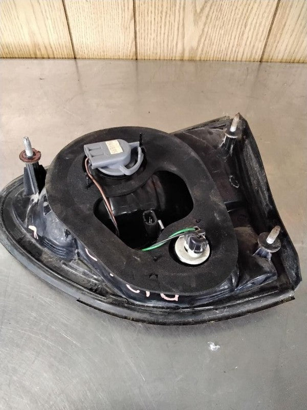Tail Light Assembly OLDS ALERO Left 99 00 01 02 03 04