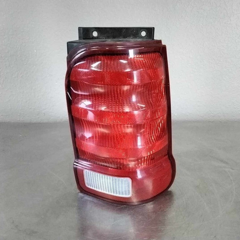 Tail Light Assembly FORD EXPLORER Left 01 02 03