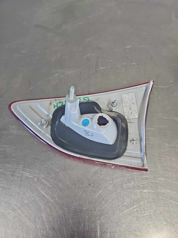 2013-2016 Ford Escape Left Tail Light Assembly