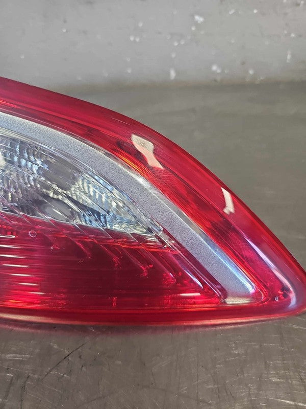 2013-2016 Ford Escape Right Tail Light Assembly