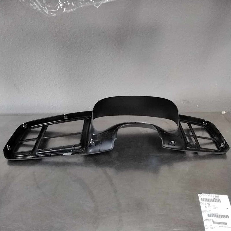 Instrument Cluster Bezel CHEVY AVALANCHE 1500 05
