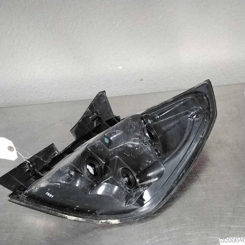 2012 Chevy Captiva Left Tail Light Assembly OEM #96830929