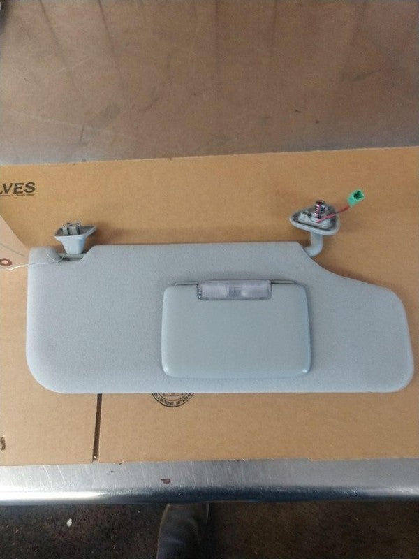 Sun Visor MERCURY MONTEGO Right 05 06 07