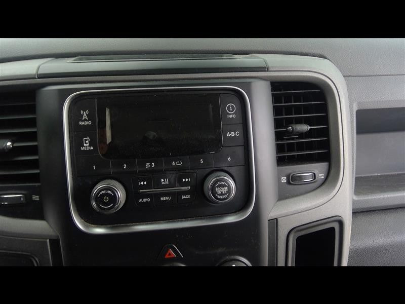 Audio & Visual Equip.(radio) DODGE PICKUP 1500 13