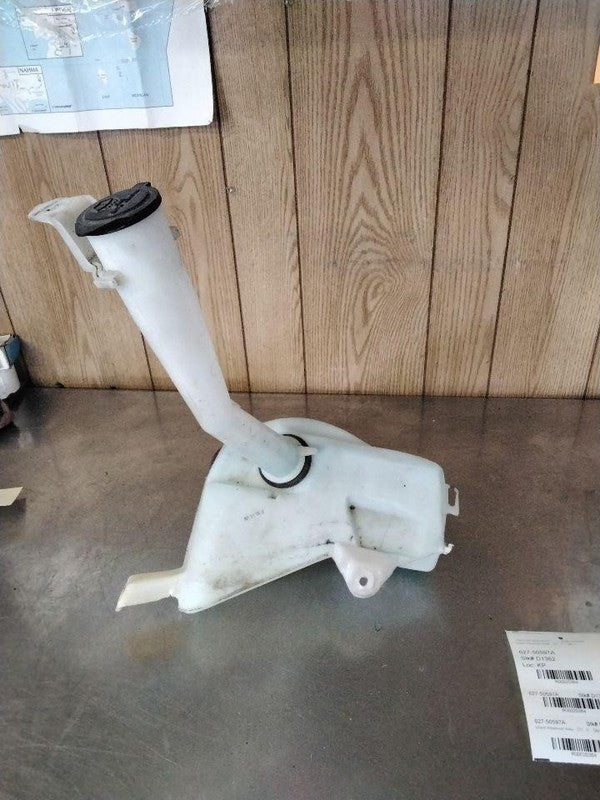 Washer Bottle TOYOTA TUNDRA 00 01 02 03 04 05 06