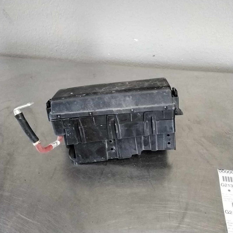 2013-2014 Chevrolet Cruze Engine Fuse Box OEM#95442180
