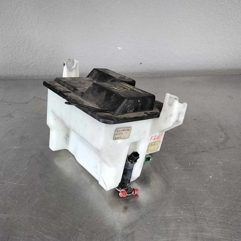 Washer Bottle LINCOLN NAVIGATOR 03 04