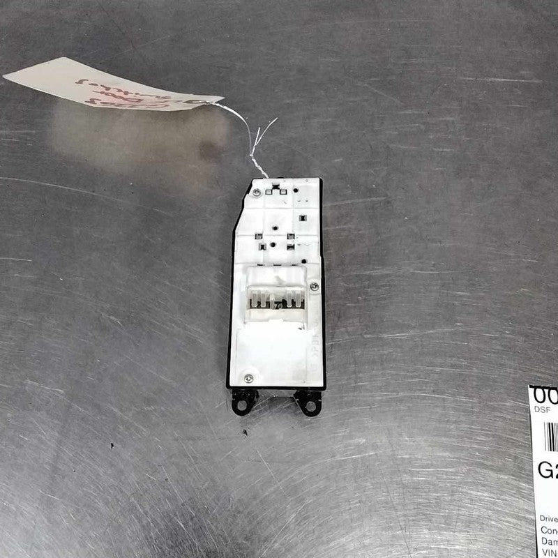 Door Switch Front TOYOTA TUNDRA 00 01 02 03 04 05