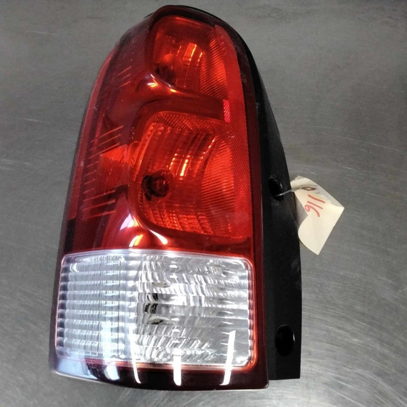 2005-2009 Chevrolet Uplander Left Tail Light Assembly
