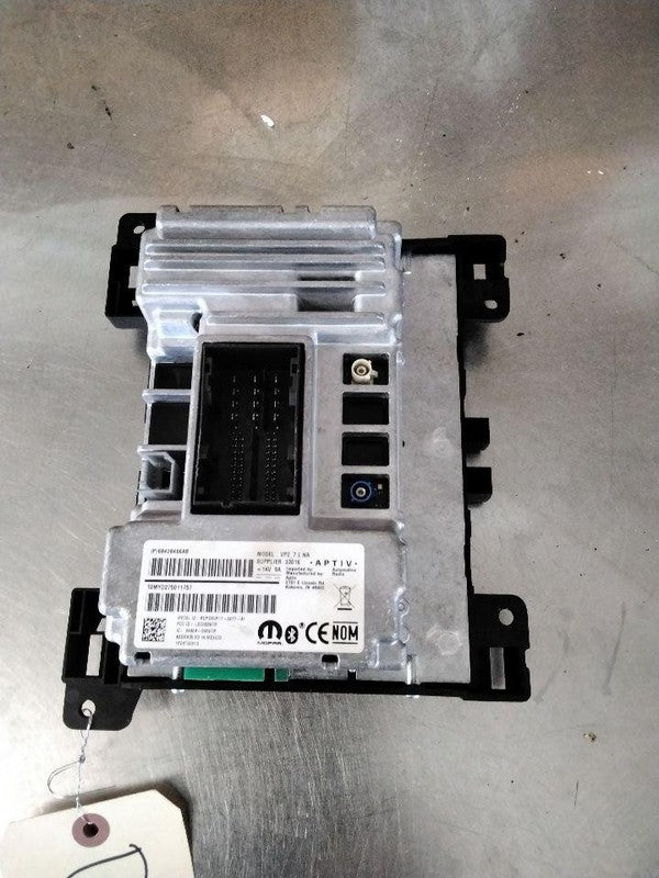Audio & Visual Equip.(radio) DODGE CHARGER 20