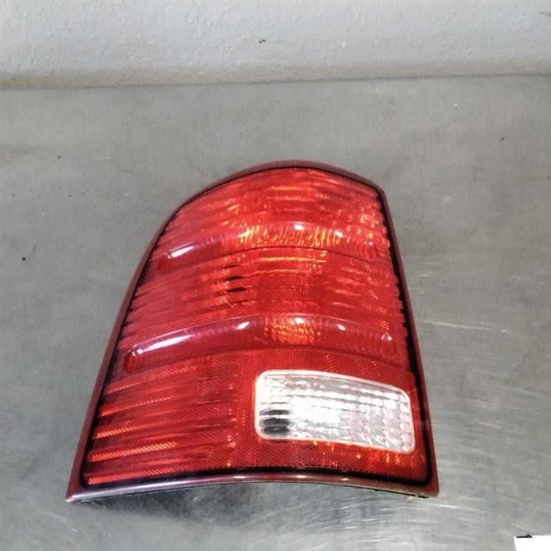 Tail Light Assembly FORD EXPLORER Left 02 03 04 05