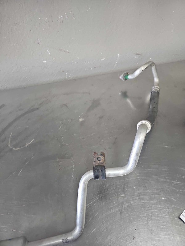 2010-12 Hyundai Santa Fe A/C Refigerant Suction Hose Evaporator to Com