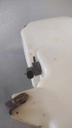 2007-2013 Chevrolet Silverado 1500 Washer Bottle OEM#22880826