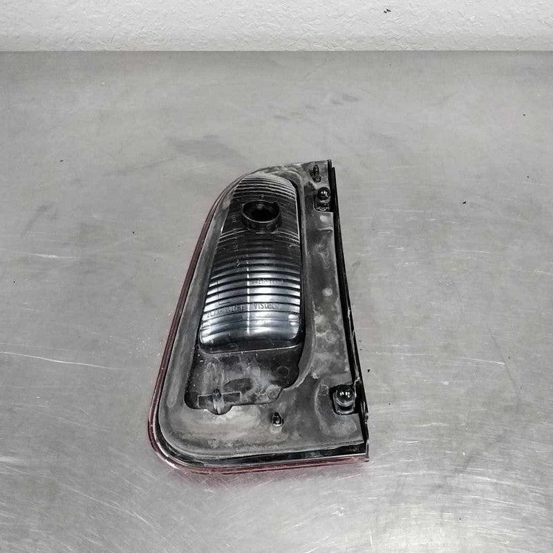 Tail Light Assembly LINCOLN NAVIGATOR Left 03 04 05 06